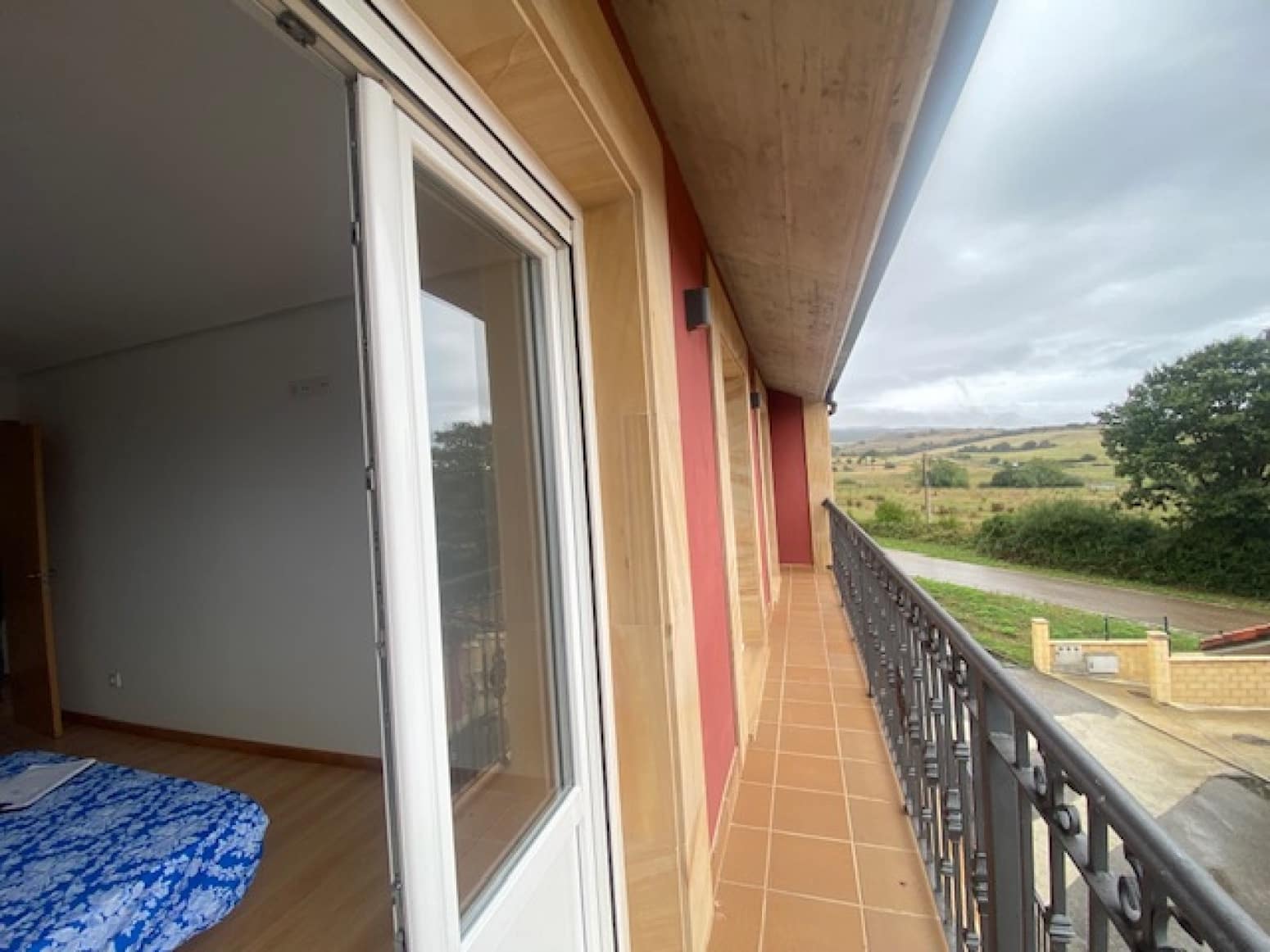 4 bedroom Villa for sale in Campoo de Yuso - € 250,000 (Ref: 8591628)