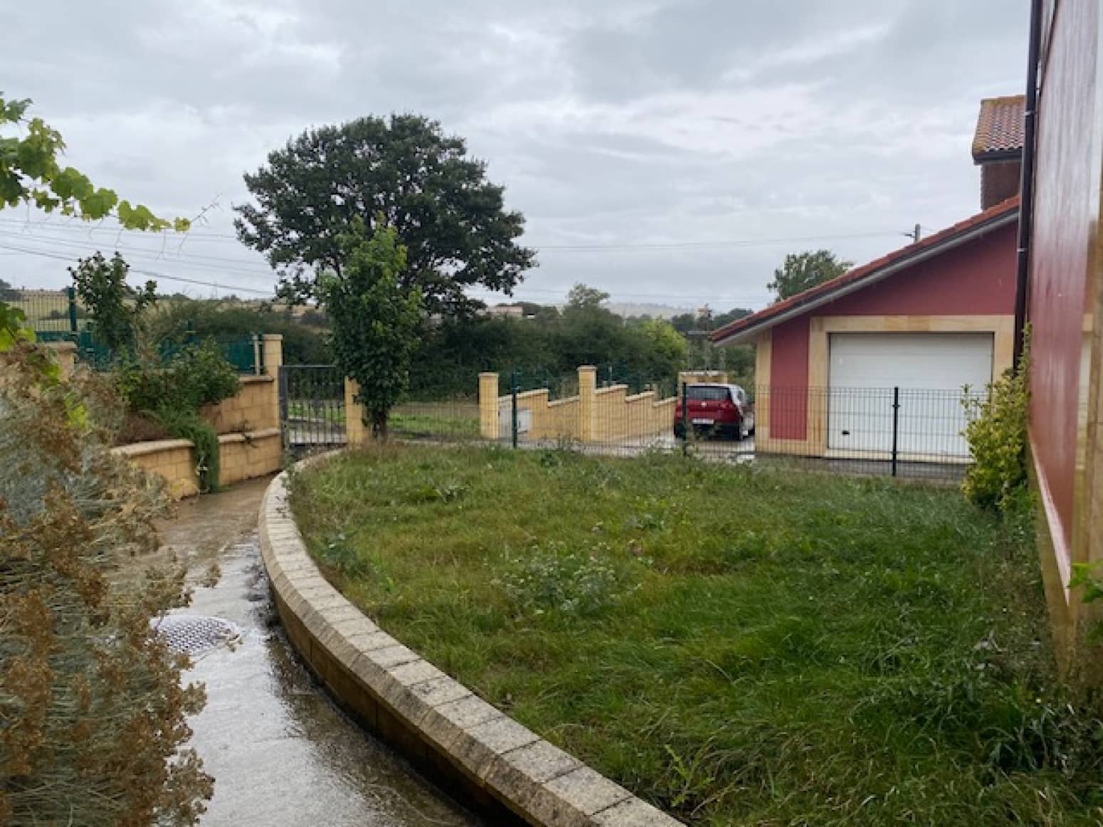 4 bedroom Villa for sale in Campoo de Yuso - € 250,000 (Ref: 8591628)