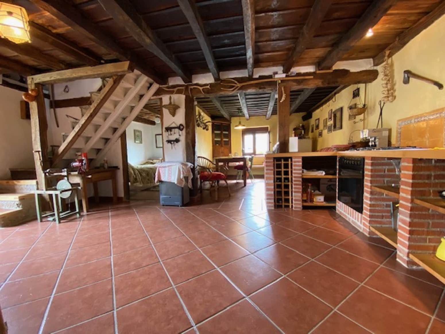 4 soveværelse Villa til salg i Castrejon de la Pena - € 75.000 (Ref: 8592237)