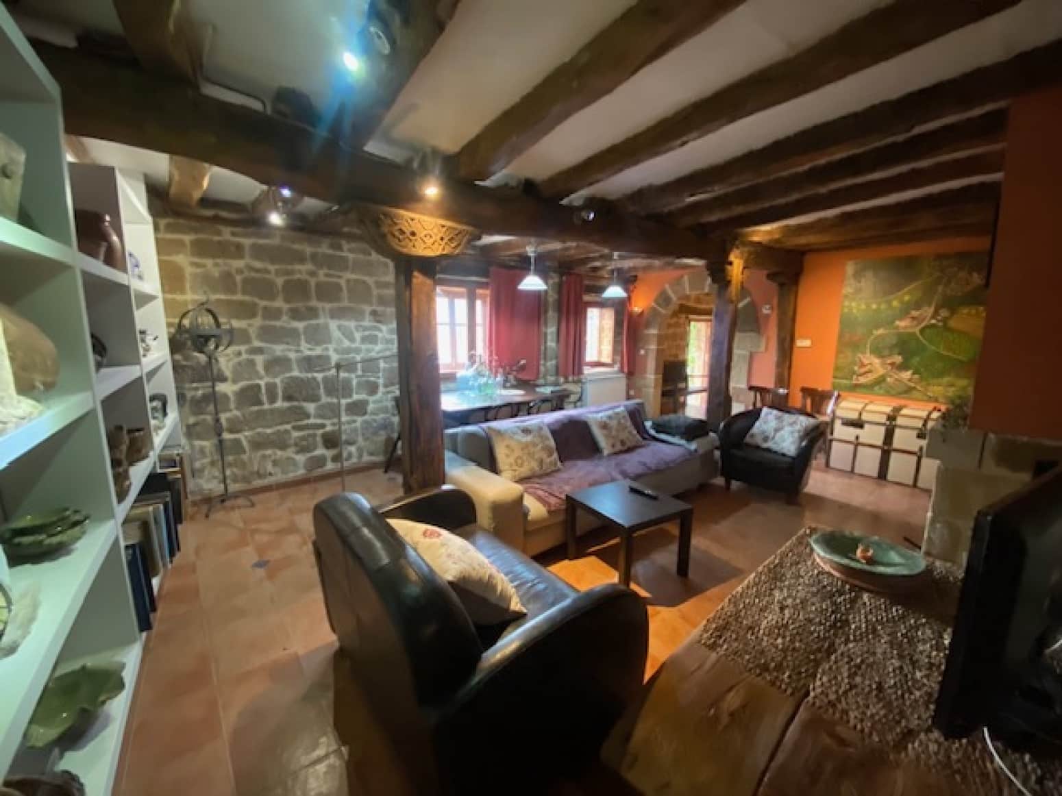 5 soveværelse Villa til salg i Aguilar de Campoo - € 340.000 (Ref: 8696453)