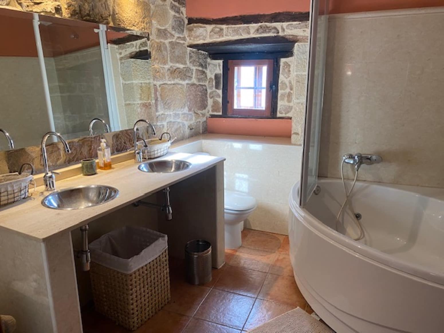 5 soveværelse Villa til salg i Aguilar de Campoo - € 340.000 (Ref: 8696453)