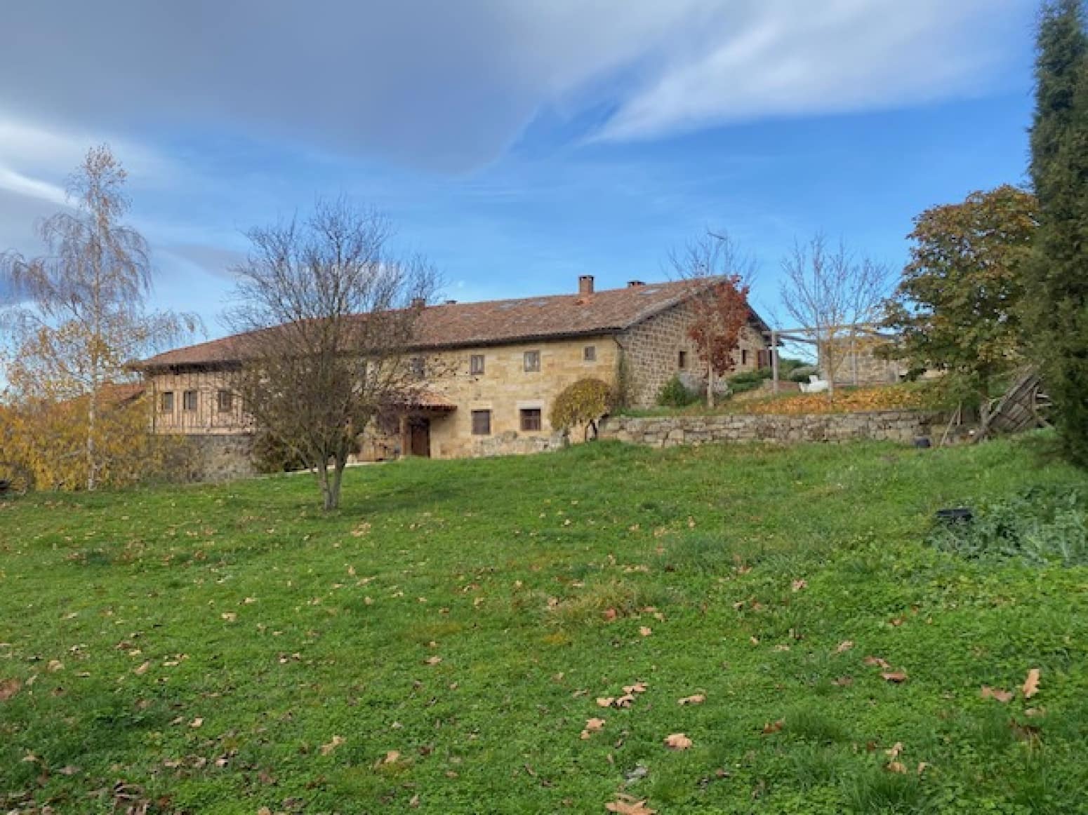 5 soveværelse Villa til salg i Aguilar de Campoo - € 340.000 (Ref: 8696453)