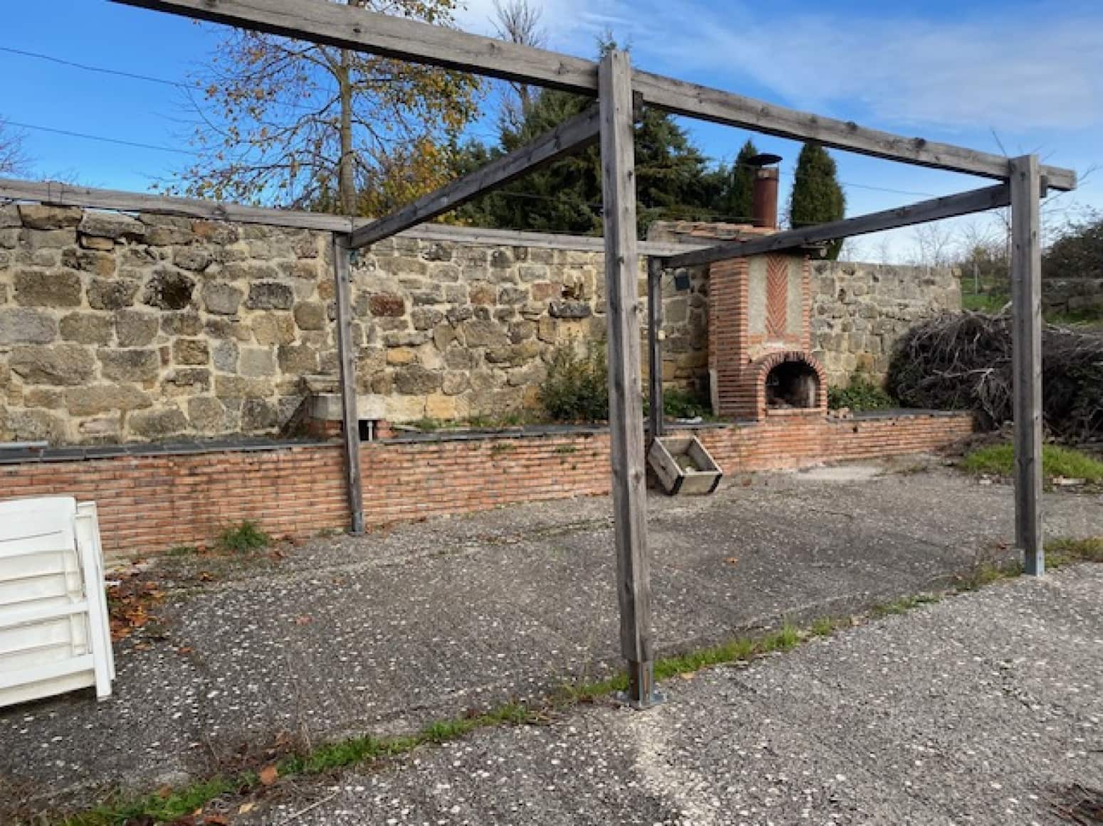 5 soveværelse Villa til salg i Aguilar de Campoo - € 340.000 (Ref: 8696453)