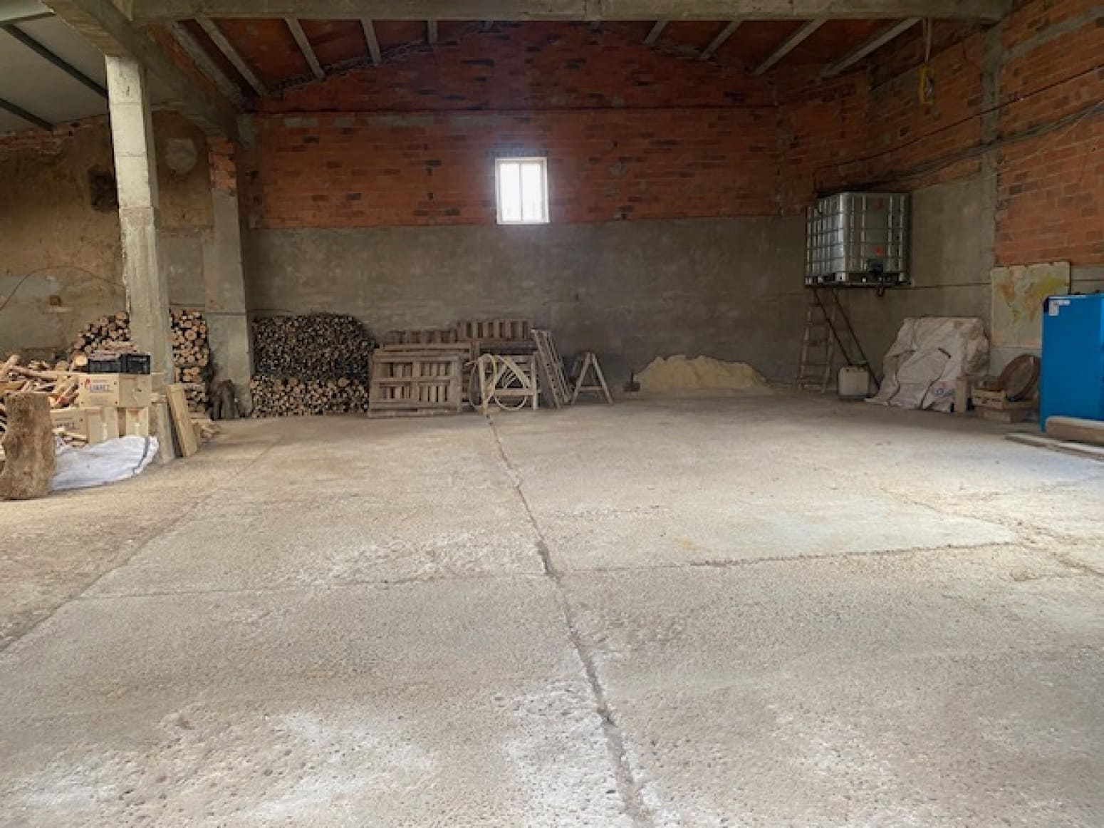 6 soveværelse Villa til salg i Castrillo de Riopisuerga - € 60.000 (Ref: 8702722)