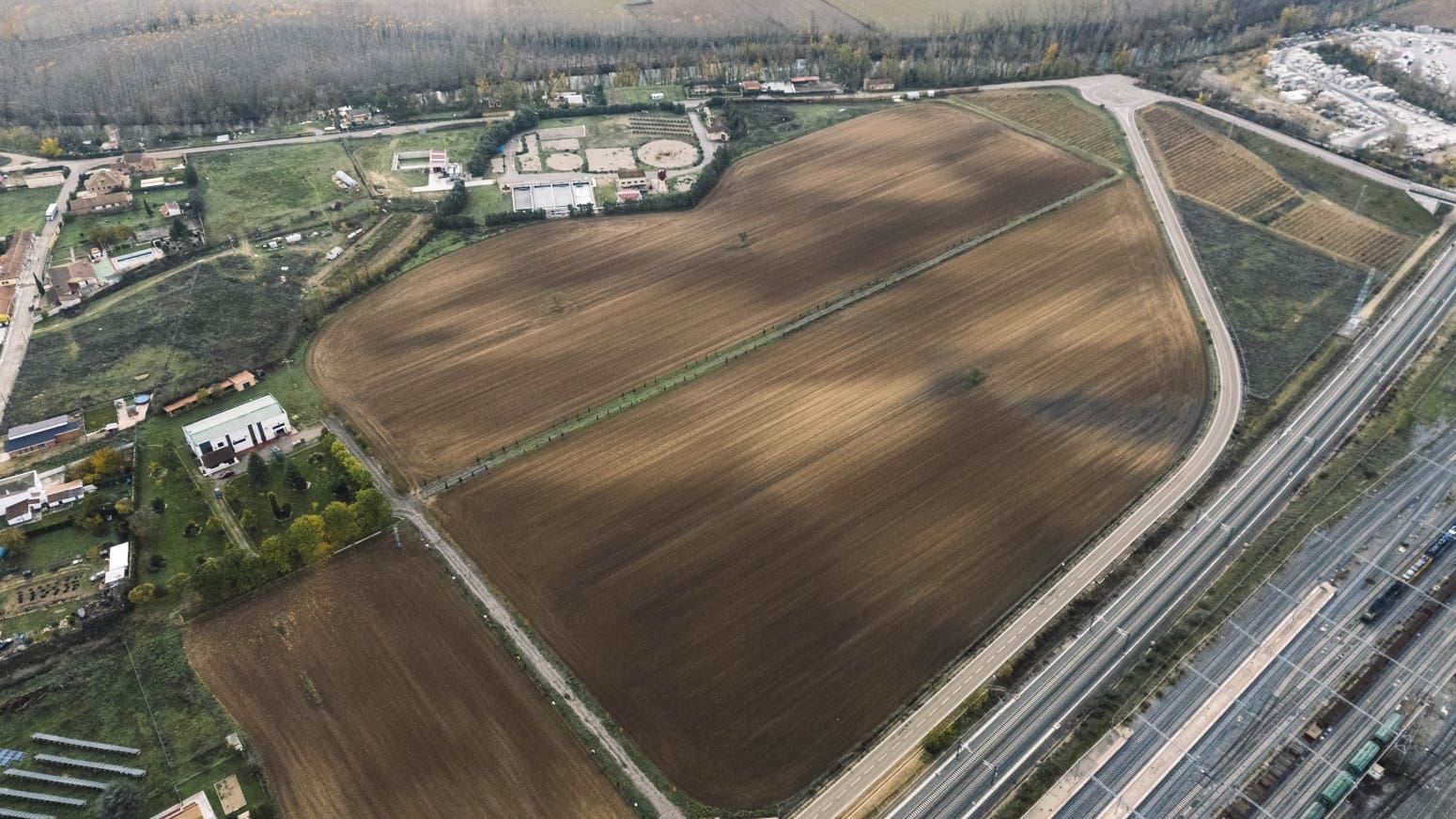 Virksomhed til salg i Venta de Banos - € 2.600.000 (Ref: 8703663)