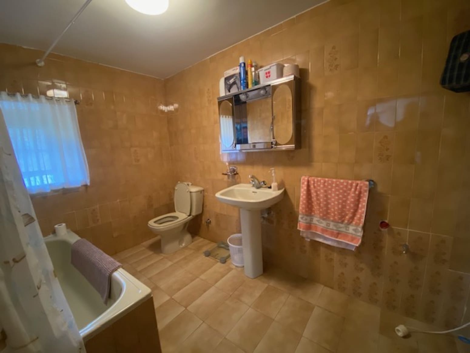 3 soveværelse Villa til salg i Aguilar de Campoo - € 90.000 (Ref: 8773262)