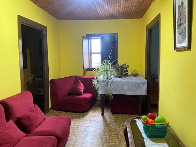 3 chambre Villa/Maison à vendre à Aguilar de Campoo - 90 000 € (Ref: 8773262)