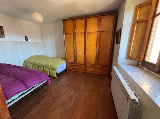 4 camera da letto Villa in vendita in Brañosera - 89.000 € (Rif: 8798374)