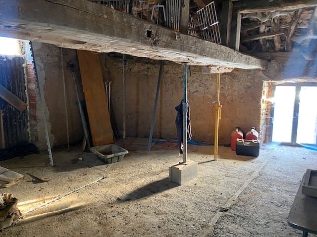 Villa/Maison à vendre à Valle de Valdelucio - 9 000 € (Ref: 8809373)