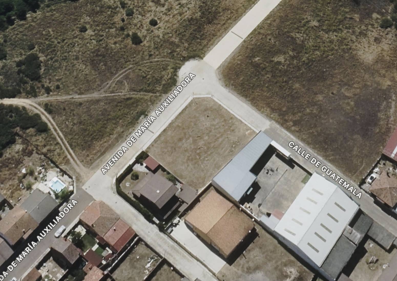 Building Plot for sale in Herrera de Pisuerga - € 85,000 (Ref: 8812447)