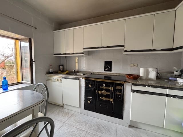 5 sovrum Villa till salu i Barruelo de Santullán med garage - 150 000 € (Ref: 8854755)