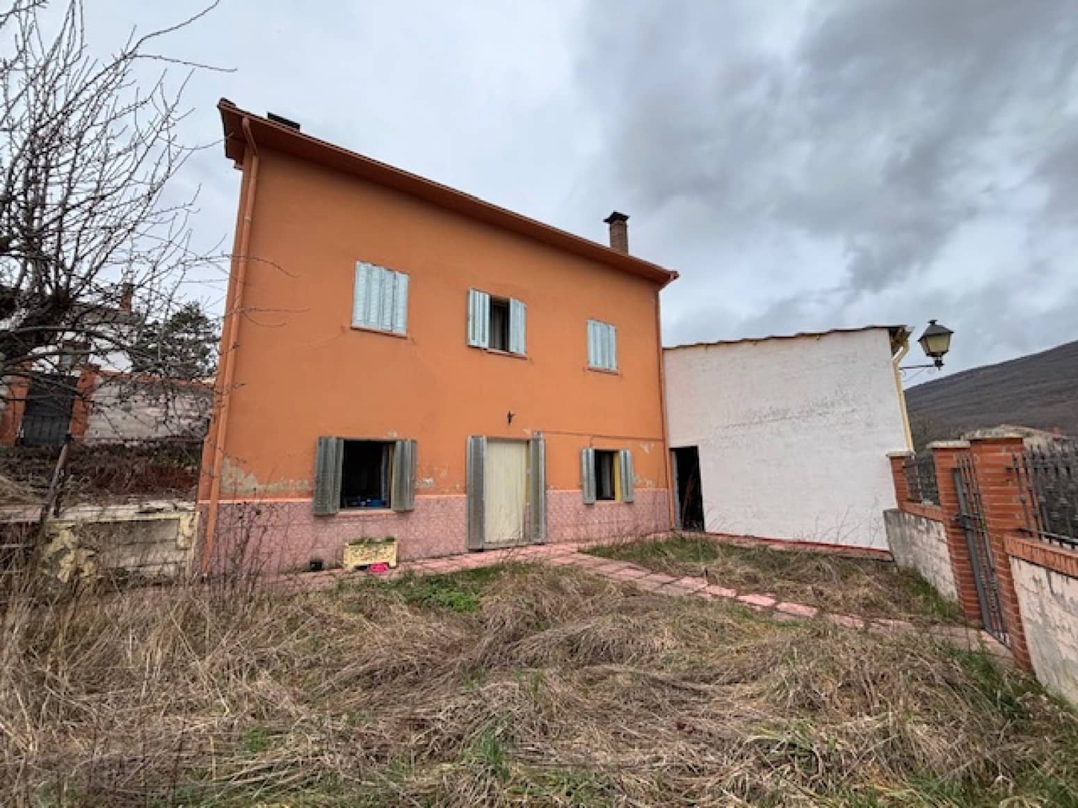 5 chambre Villa/Maison à vendre à Barruelo de Santullan avec garage - 150 000 € (Ref: 8854755)