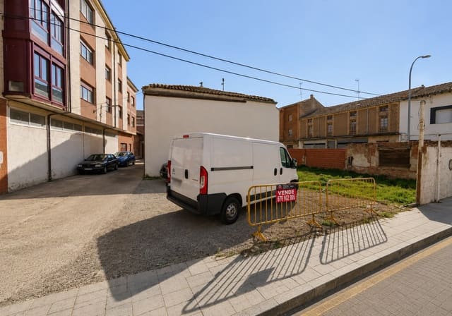 Działka budowlana na sprzedaż w Herrera de Pisuerga - 33 000 € (Ref: 8916052)