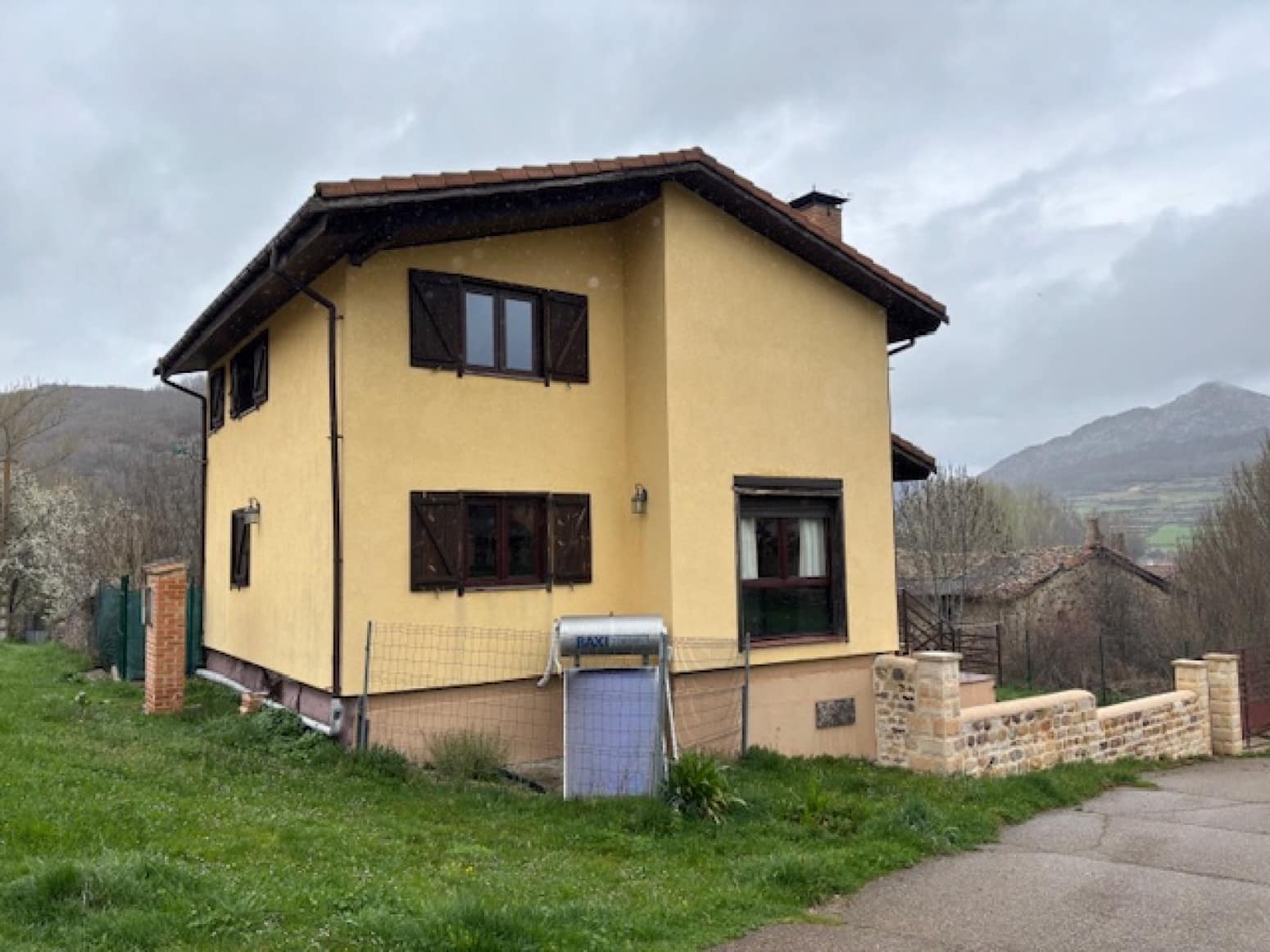 2 soveværelse Villa til salg i La Pernia med garage - € 149.000 (Ref: 8968054)