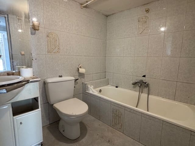 6 makuuhuone Huvila myytävänä paikassa Aguilar de Campoo - 70 000 € (Ref: 8975881)