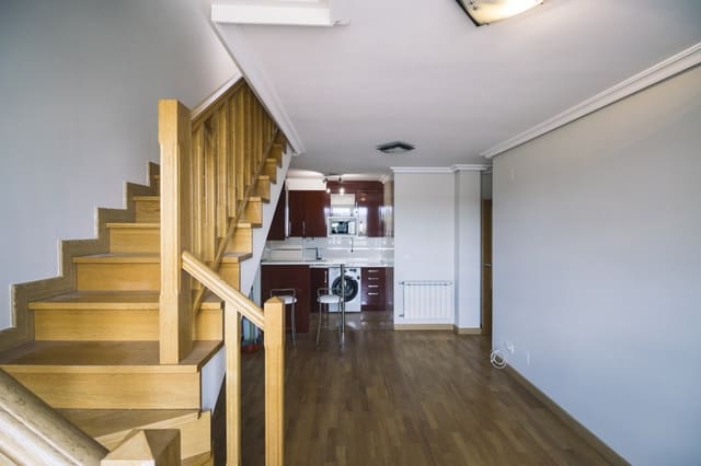 2 soveværelse Lejlighed til salg i Aguilar de Campoo med garage - € 125.000 (Ref: 9057374)