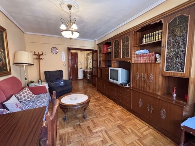 3 sypialnia Mieszkanie na sprzedaż w Aguilar de Campoo - 105 000 € (Ref: 9057375)