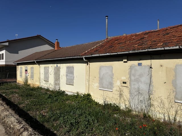 Building Plot for sale in Aguilar de Campoo - € 220,000 (Ref: 9060271)