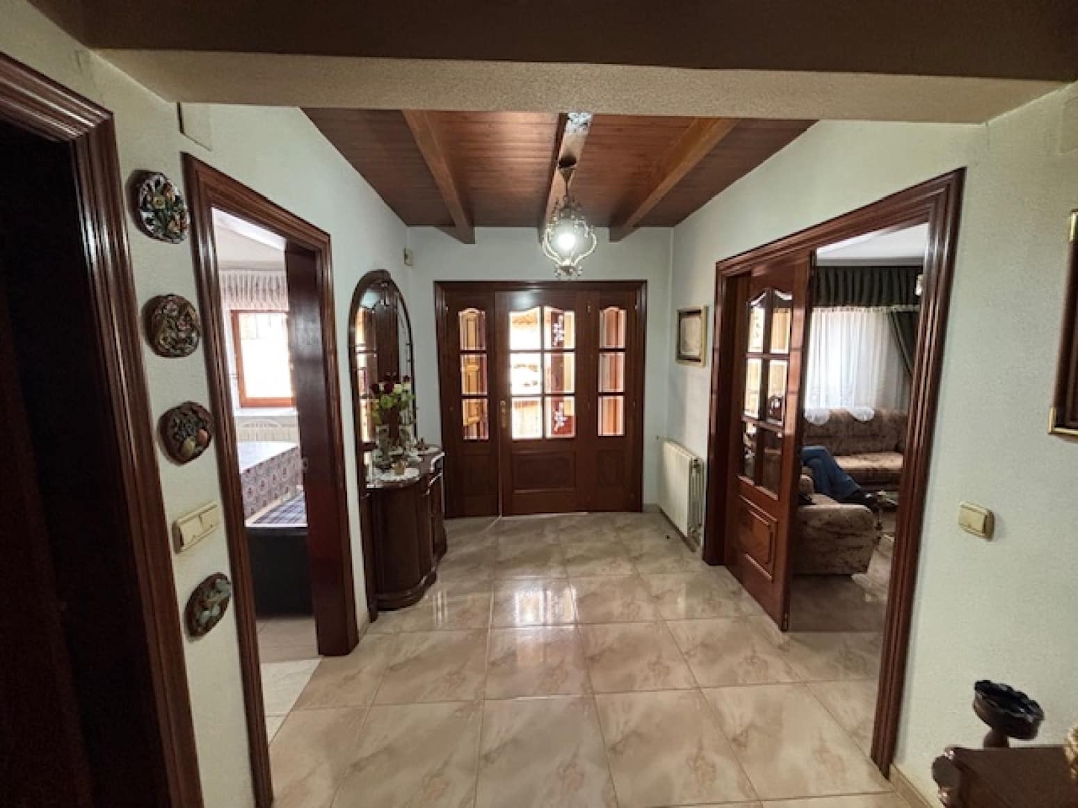 4 soveværelse Villa til salg i Micieces de Ojeda med garage - € 120.000 (Ref: 9077818)