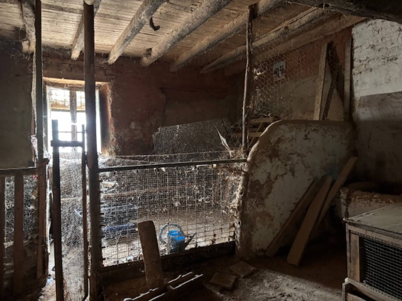 4 soveværelse Villa til salg i Micieces de Ojeda med garage - € 120.000 (Ref: 9077818)