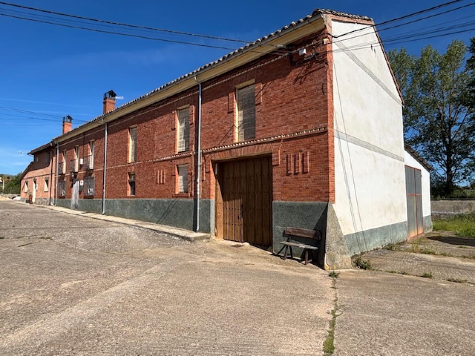 4 soveværelse Villa til salg i Micieces de Ojeda med garage - € 120.000 (Ref: 9077818)