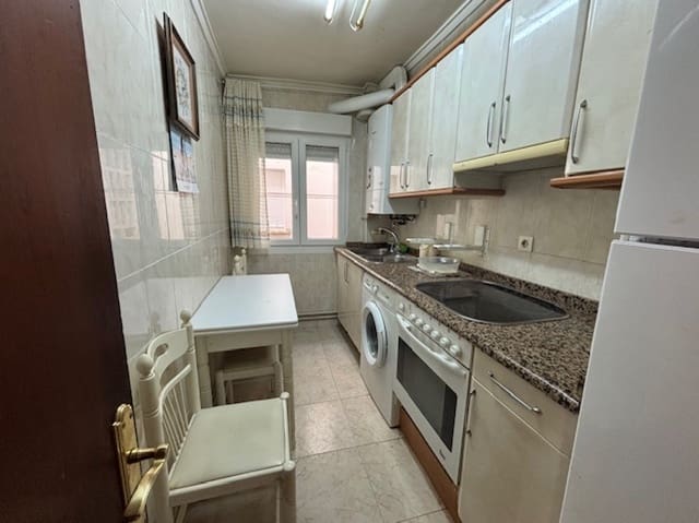 3 slaapkamer Flat te koop in Aguilar de Campoo - € 115.000 (Ref: 9088550)