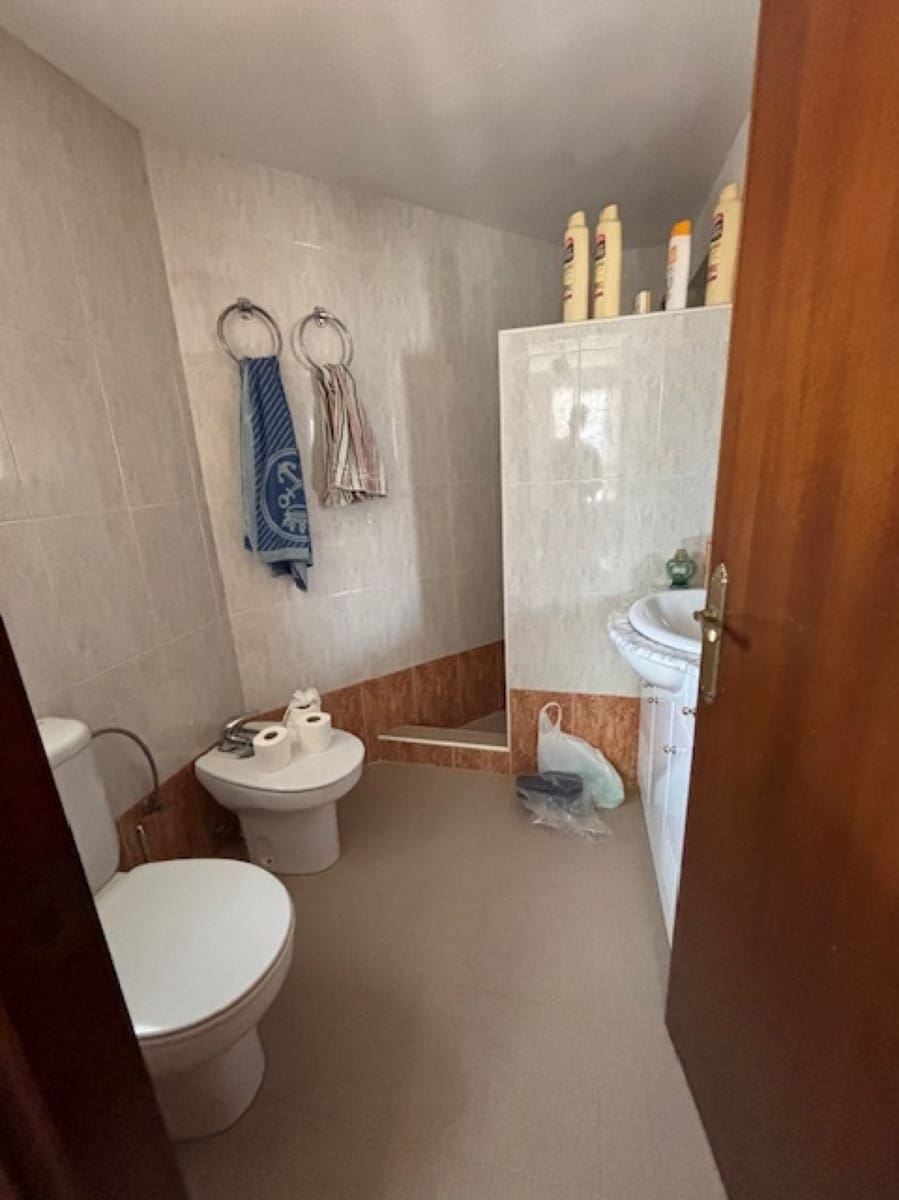 4 soveværelse Villa til salg i Barruelo de Santullan med garage - € 85.000 (Ref: 9142682)