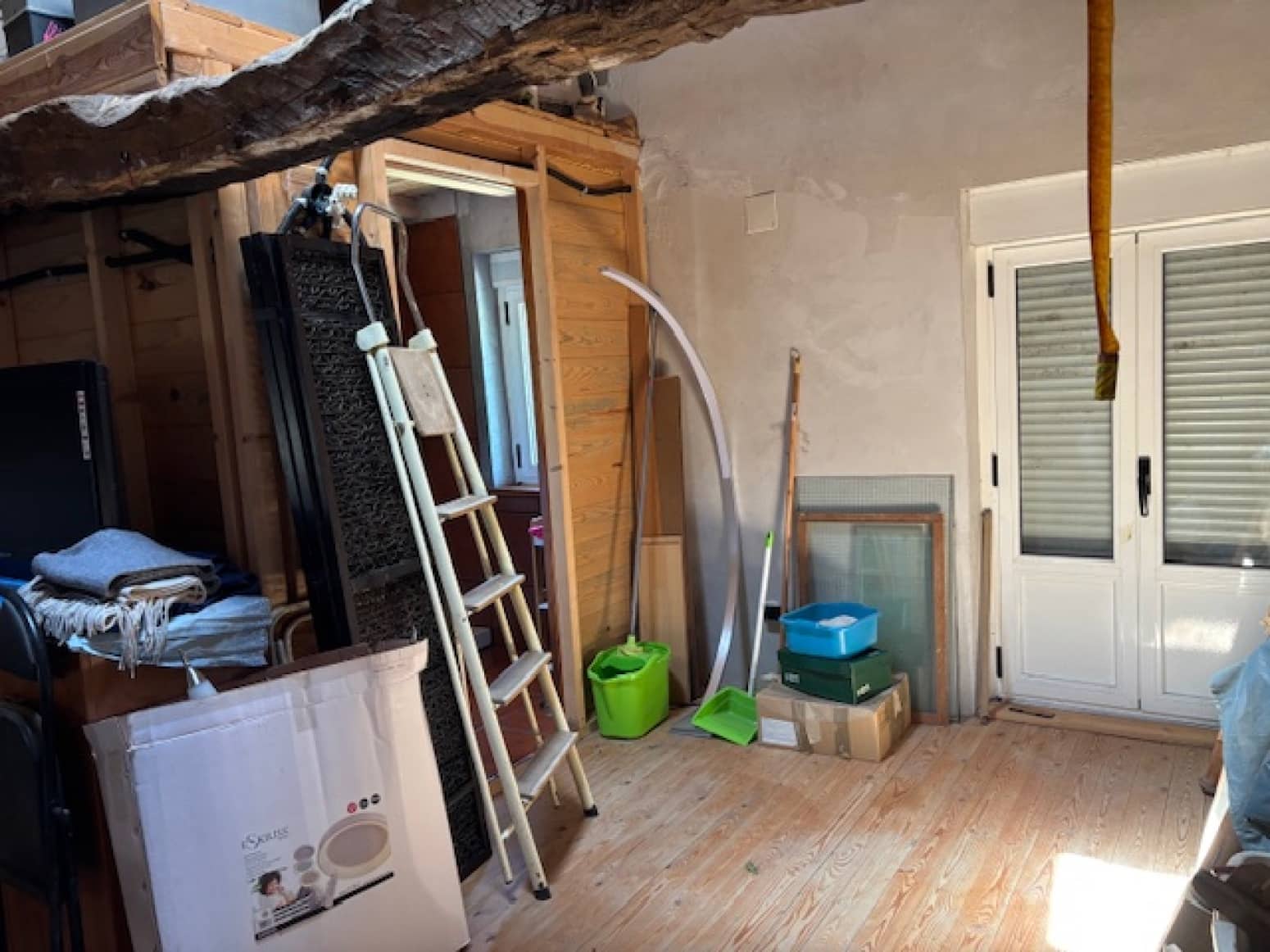 4 soveværelse Villa til salg i Barruelo de Santullan med garage - € 85.000 (Ref: 9142682)