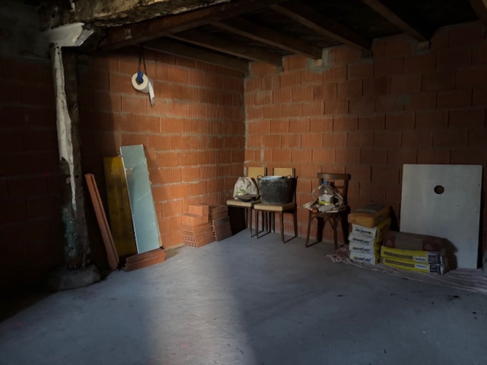 Villa til salgs i Barruelo de Santullan - € 20 000 (Ref: 9142683)