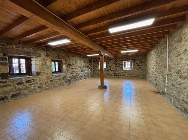 2 soveværelse Villa til salg i Aguilar de Campoo - € 156.000 (Ref: 9143806)