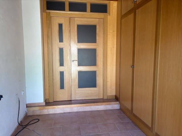 2 soveværelse Villa til salg i Aguilar de Campoo - € 156.000 (Ref: 9143806)