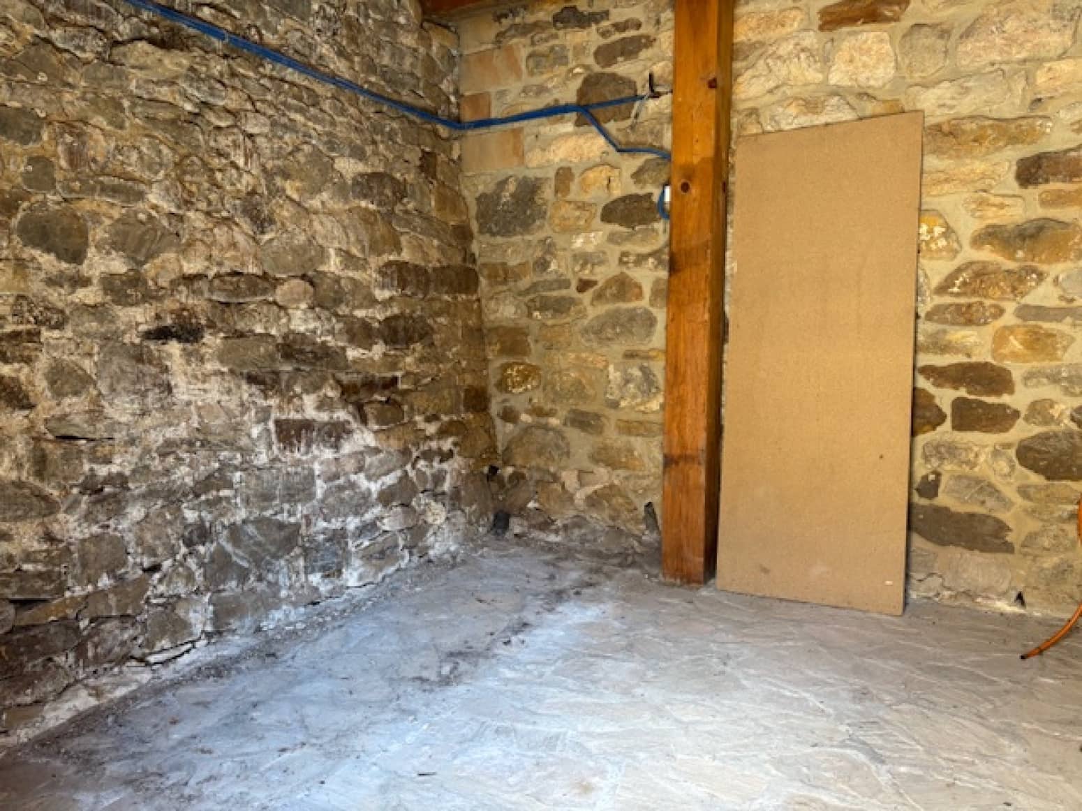 2 soveværelse Villa til salg i Aguilar de Campoo - € 156.000 (Ref: 9143806)