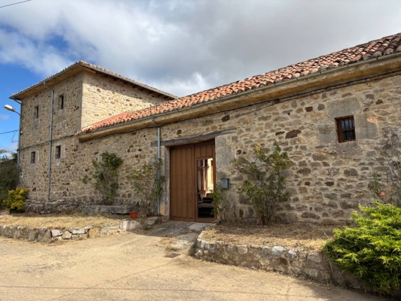 2 soveværelse Villa til salg i Aguilar de Campoo - € 156.000 (Ref: 9143806)