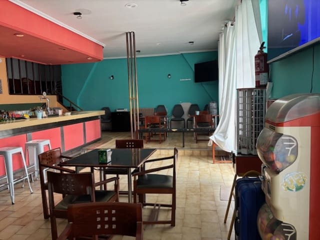 Commercial for sale in Valdeolea - € 35,000 (Ref: 9159297)