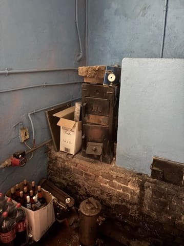 Commercial for sale in Valdeolea - € 35,000 (Ref: 9159297)