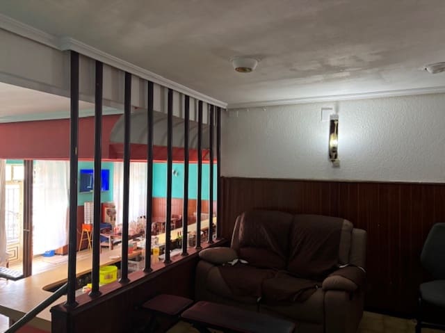 Commercial for sale in Valdeolea - € 35,000 (Ref: 9159297)