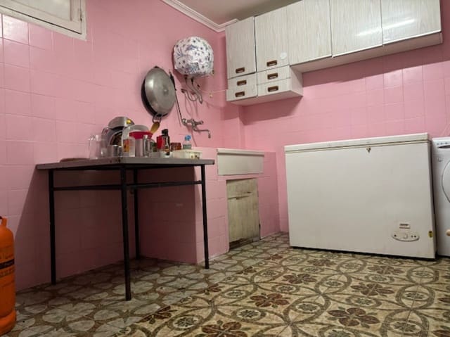 Commercial for sale in Valdeolea - € 35,000 (Ref: 9159297)