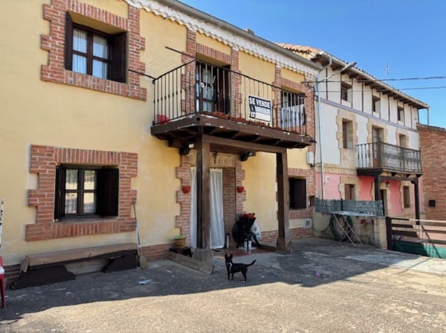 4 soveværelse Villa til salg i Collazos de Boedo med garage - € 109.000 (Ref: 9165582)