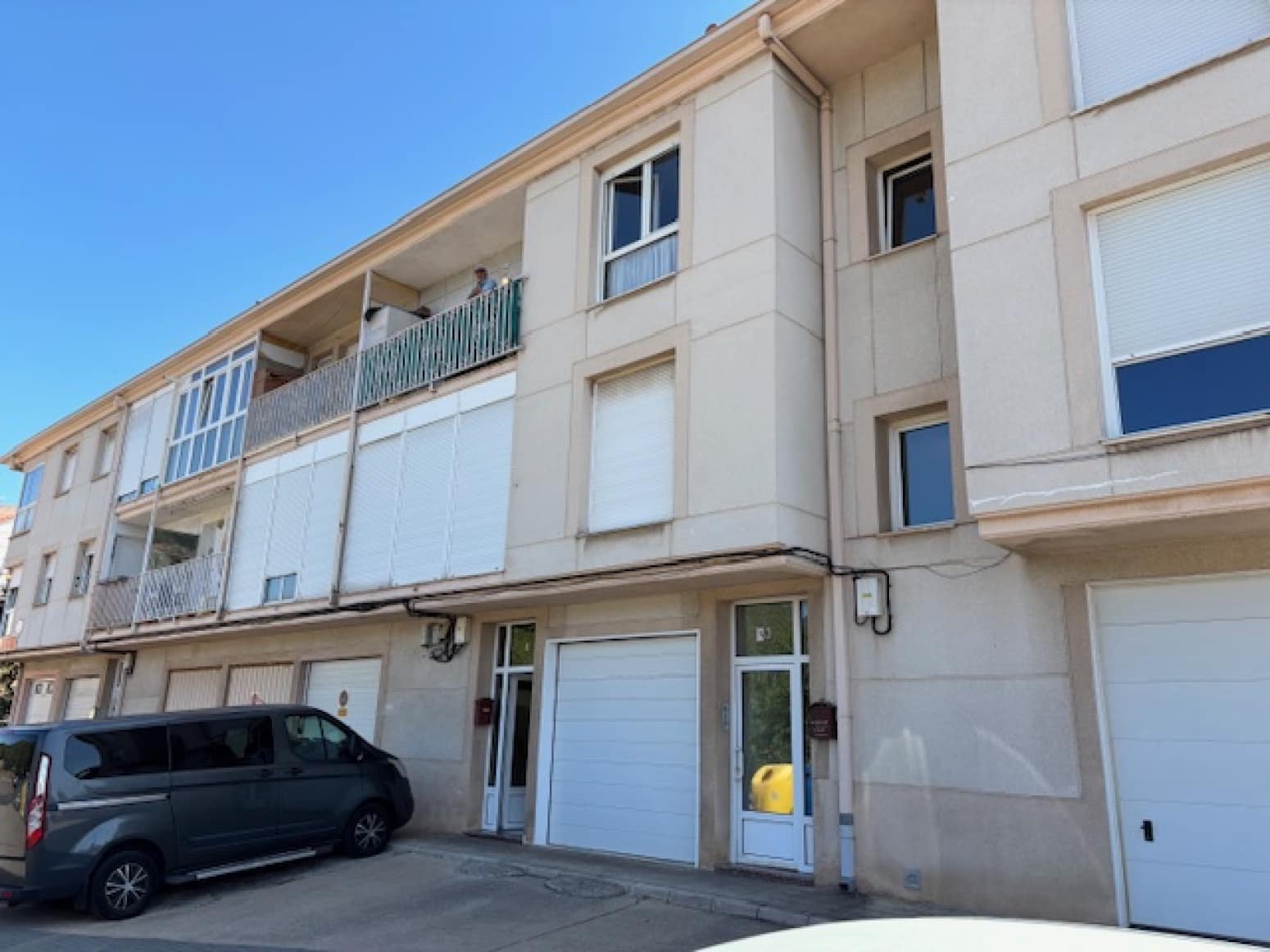 2 bedroom Flat for sale in Barruelo de Santullan with garage - € 90,000 (Ref: 9195340)