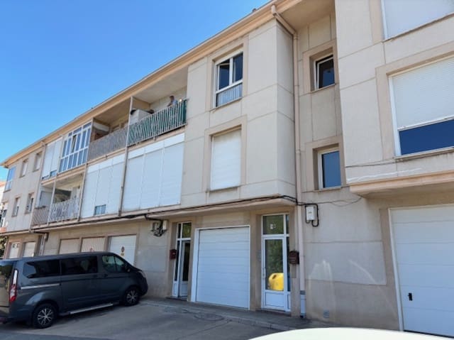 2 sovrum Lägenhet till salu i Barruelo de Santullán med garage - 90 000 € (Ref: 9195340)