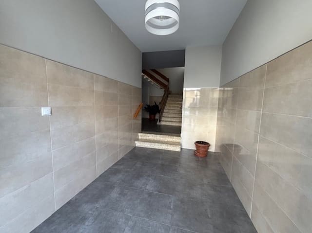 4 bedroom Flat for sale in Herrera de Pisuerga with garage - € 59,000 (Ref: 9199239)