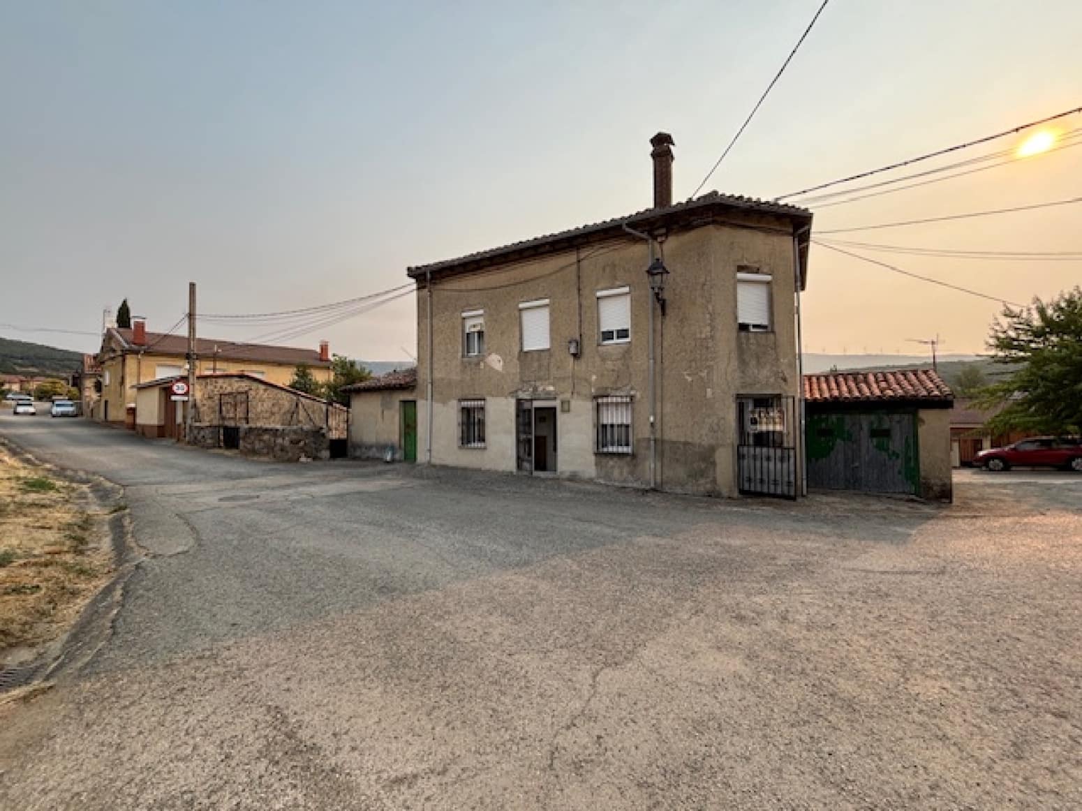 5 sovrum Villa till salu i Barruelo de Santullan med garage - 74 000 € (Ref: 9199240)