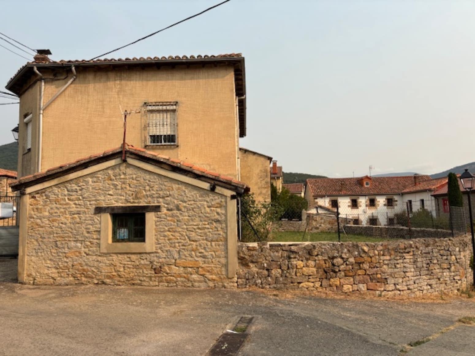 5 sovrum Villa till salu i Barruelo de Santullan med garage - 74 000 € (Ref: 9199240)