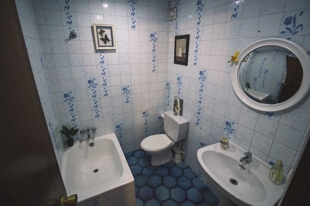 4 camera da letto Appartamento in vendita in Aguilar de Campoo con garage - 134.000 € (Rif: 9232436)