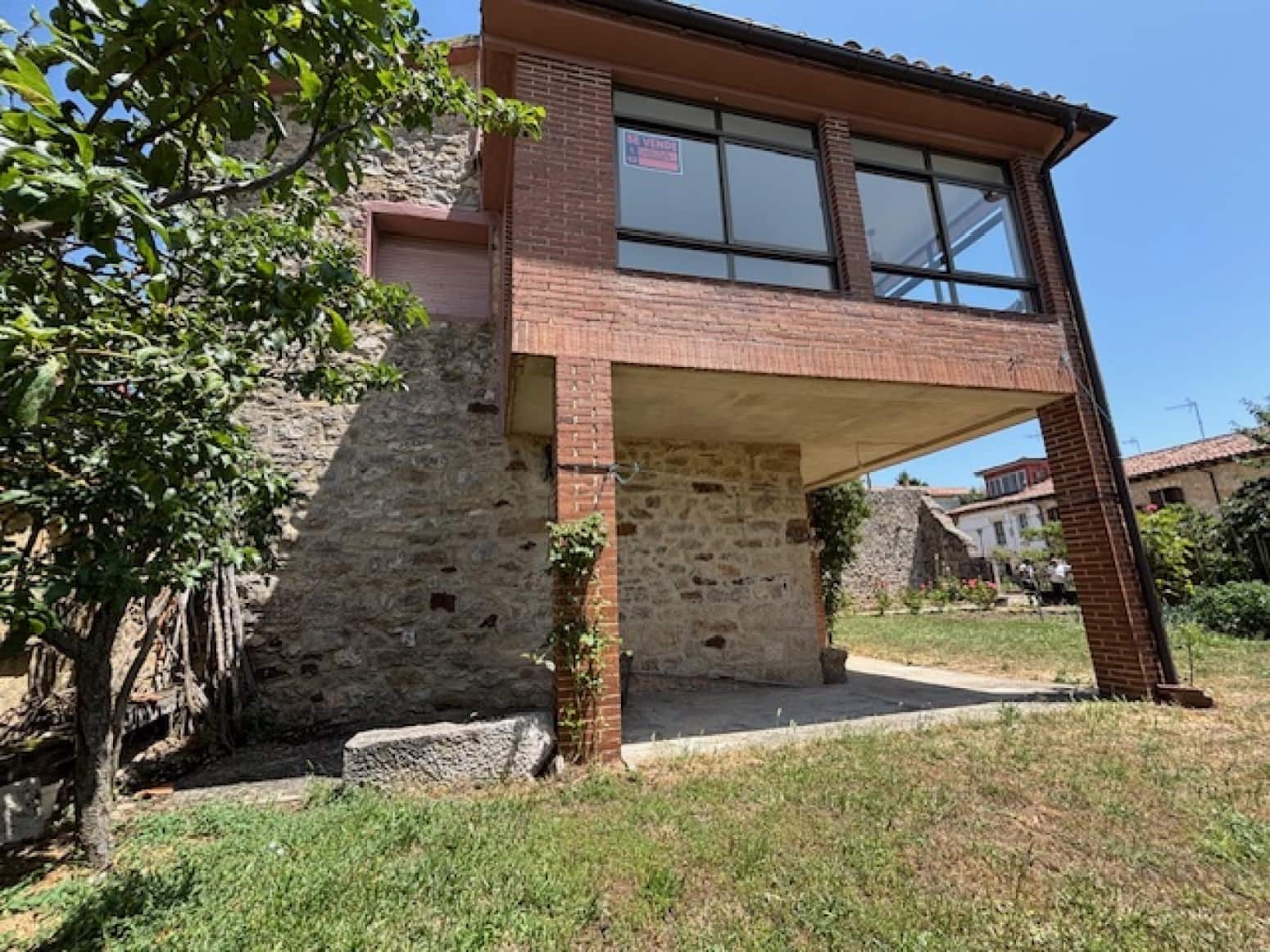 Chalet de 4 habitaciones en Aguilar de Campoo en venta con garaje - 165.000 € (Ref: 9246446)