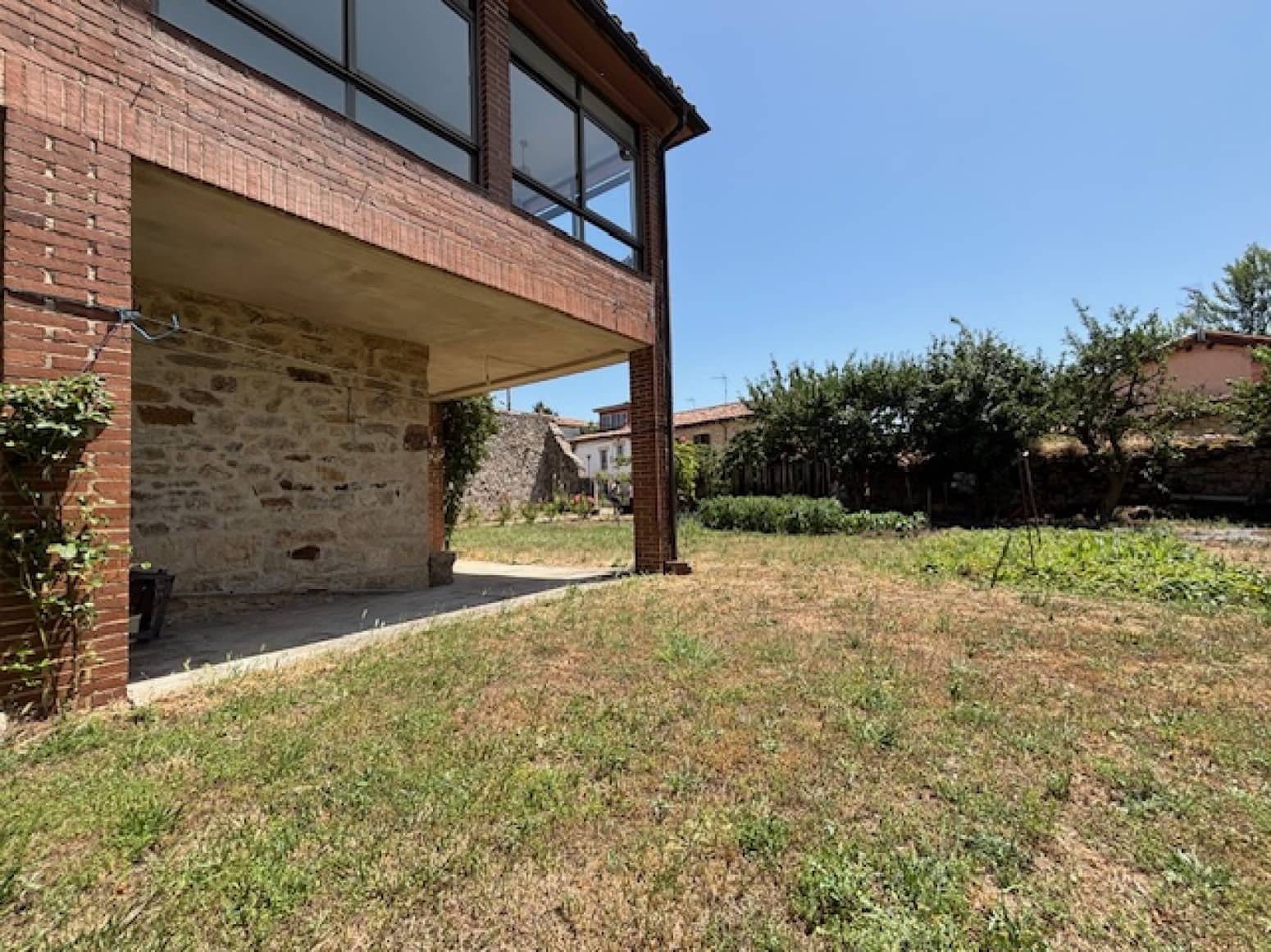 Chalet de 4 habitaciones en Aguilar de Campoo en venta con garaje - 165.000 € (Ref: 9246446)