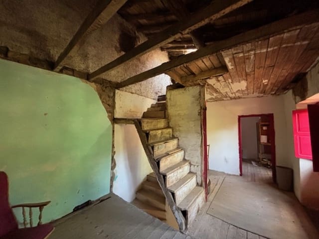 2 soveværelse Villa til salg i Aguilar de Campoo - € 26.000 (Ref: 9248025)