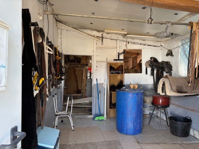 Kaupallinen myytävänä paikassa Pomar de Valdivia - 63 000 € (Ref: 9248027)