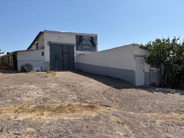 Kaupallinen myytävänä paikassa Pomar de Valdivia - 63 000 € (Ref: 9248027)