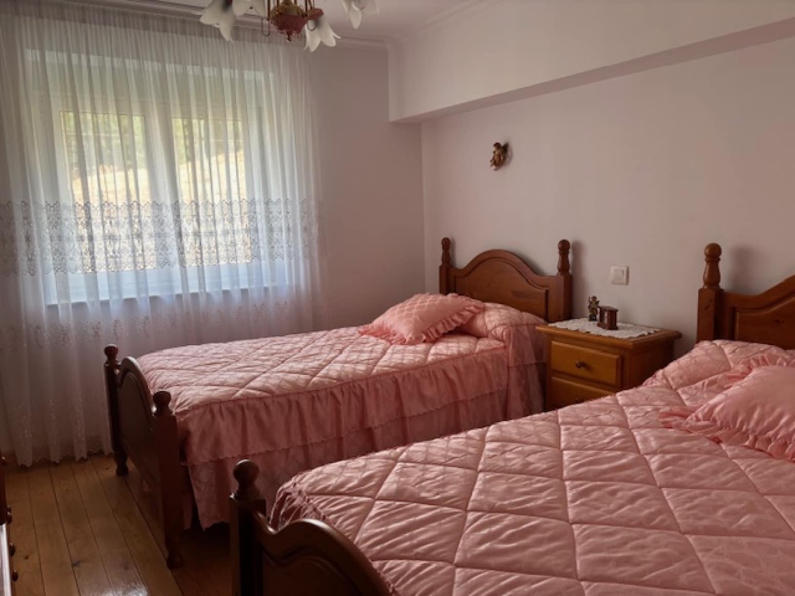 3 soveværelse Villa til salg i Alar del Rey med garage - € 69.000 (Ref: 9248028)